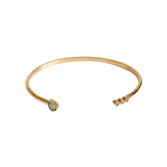 AEC Paris Isha white zirconium oxide bracelet on a white background