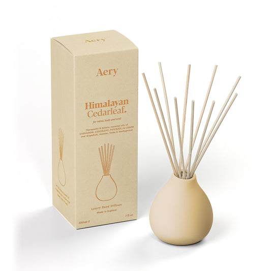 Aery Himalayan Cedarleaf 200ml diffuser from the Fernweh collection showing diffuser and packaging on white background