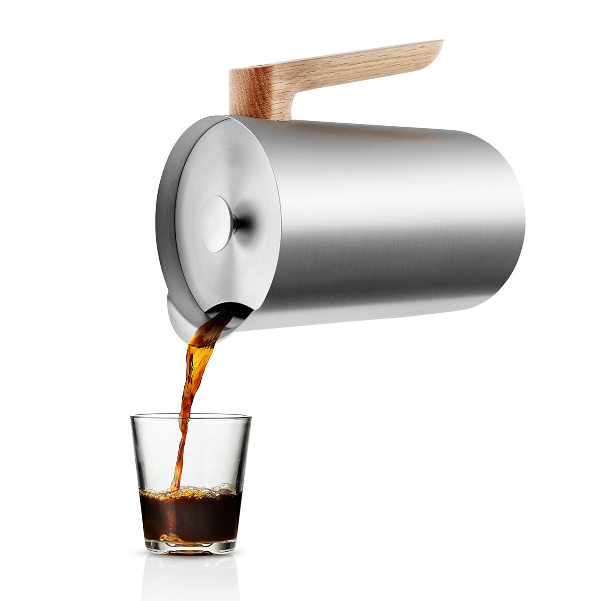 Eva Solo Stainless Steel Thermo Cafetiere with oak handle pouring coffee