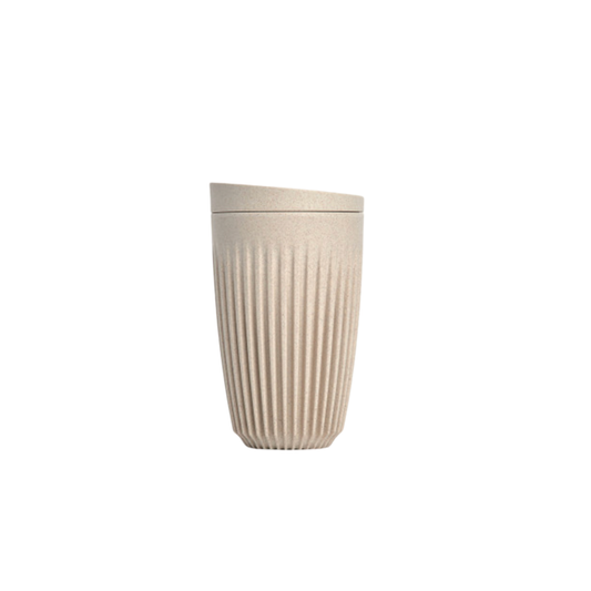 HuskeeCup 12oz with Lid Natural out of packaging