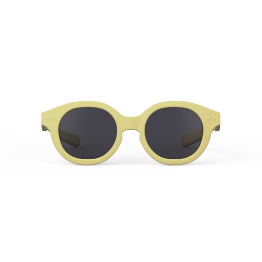 Izipizi kids sunglasses shape c lemonade face on white background