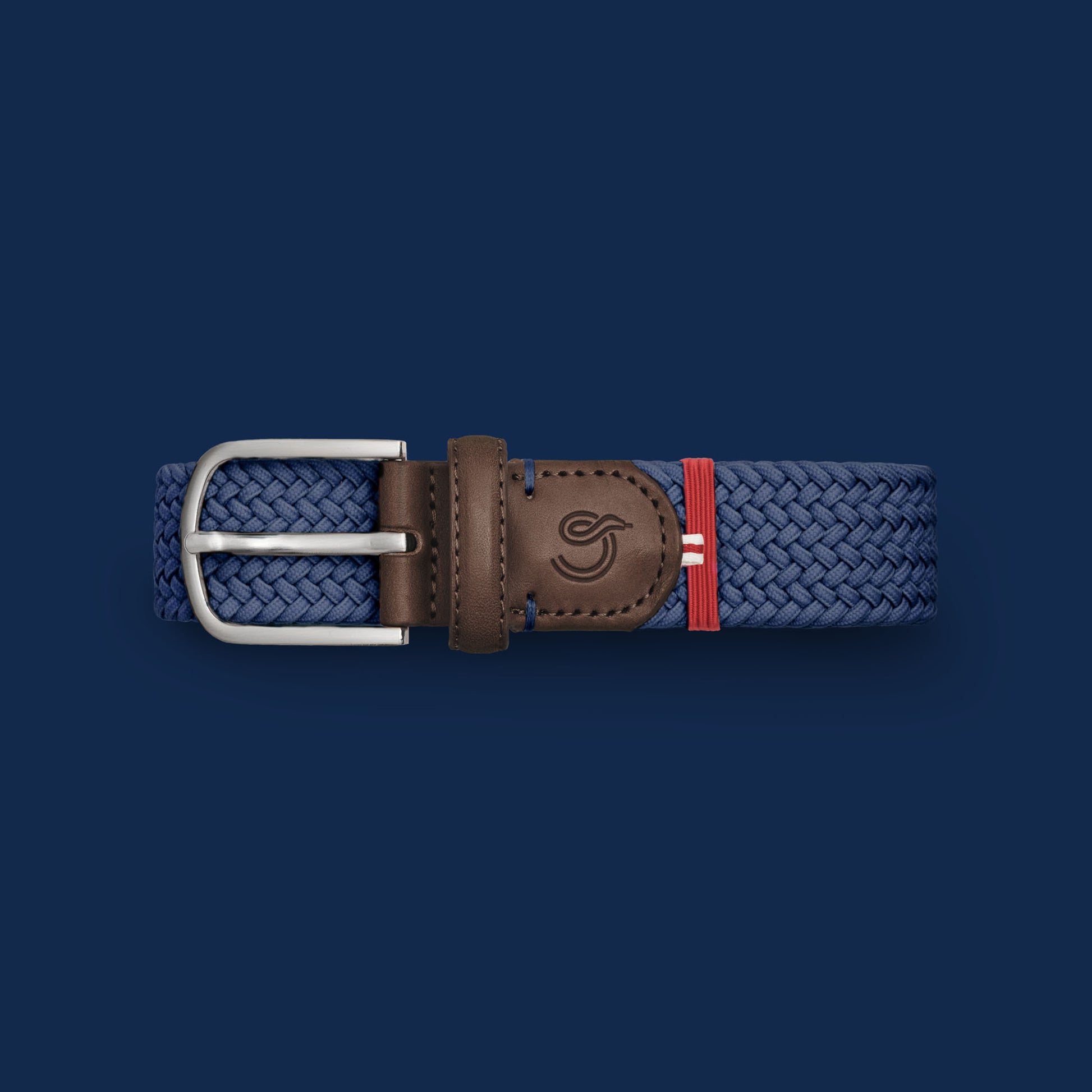 La Boucle mono Paris woven belt folded on Navy background