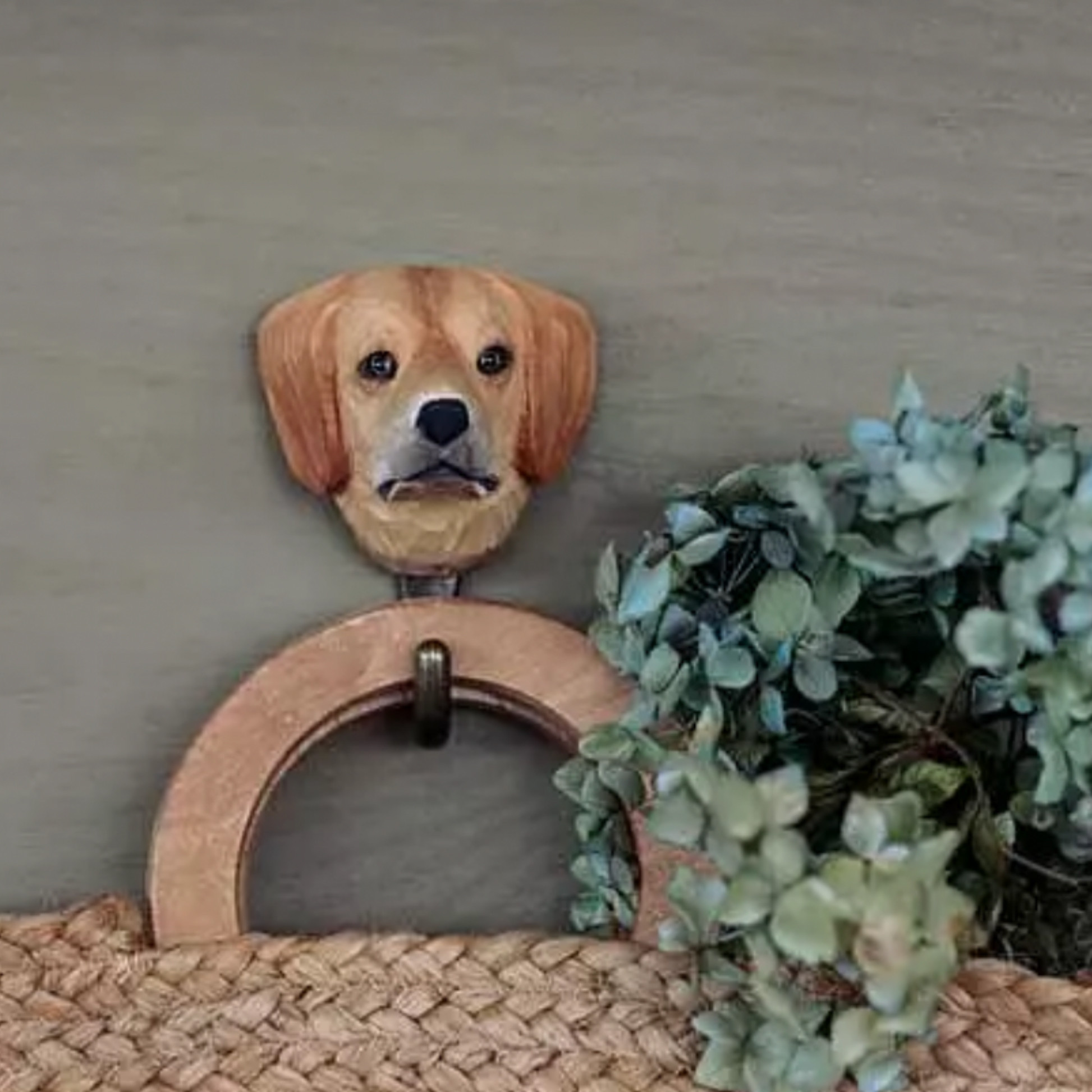 Wildlife Garden Wall Hook Golden Retriever hung on display with bag on hook with flowers 