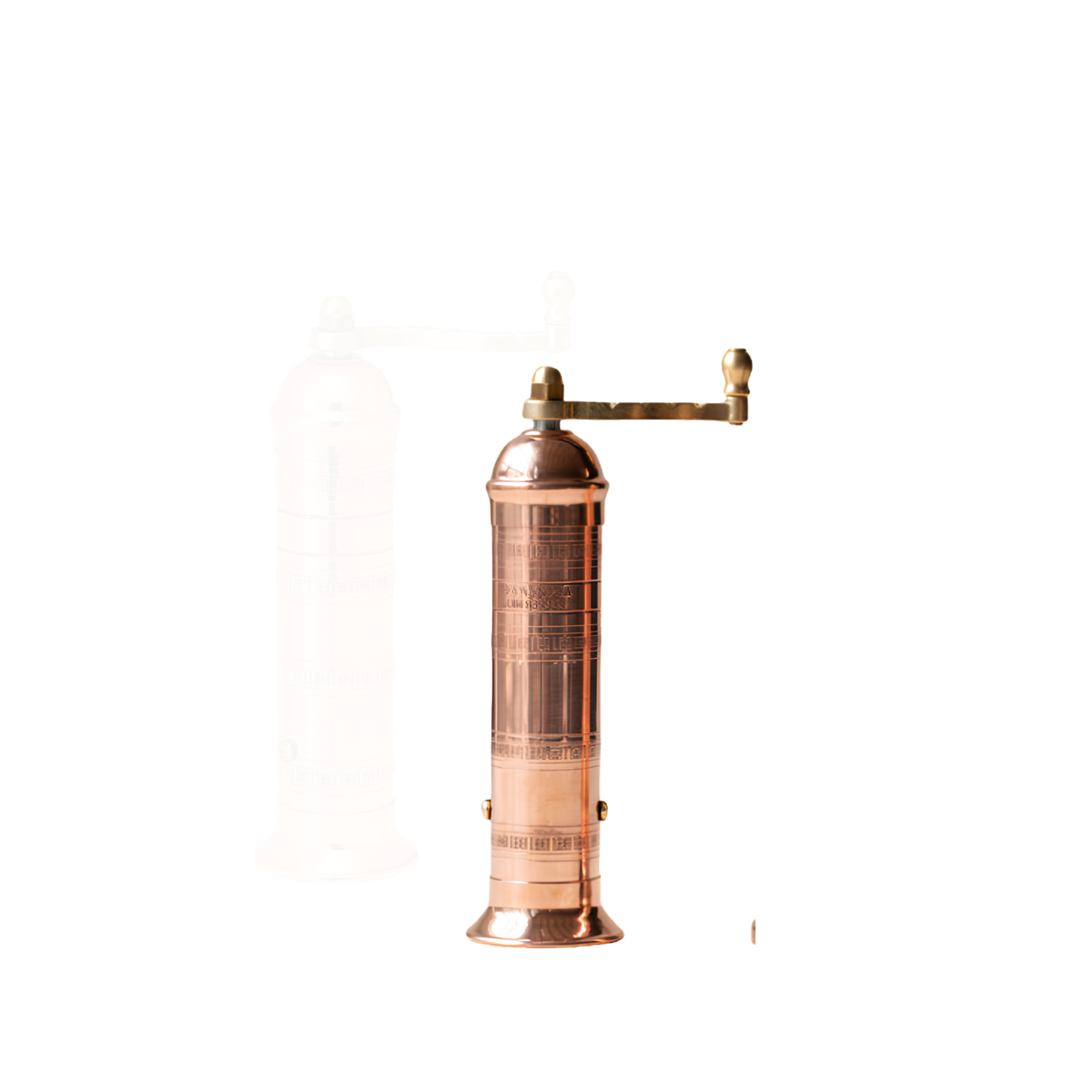 Front view of the Alexander Mills Copper Pepper Grinder 20cm which has 100% metal mechanism with 3DCut system to grind peppercorns fine or coarse.