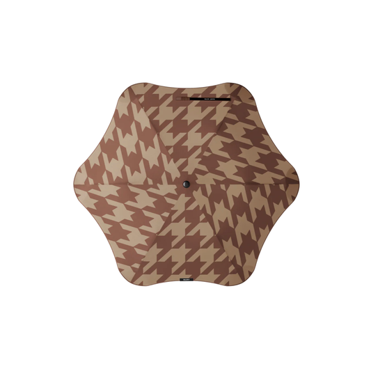 Blunt houndstooth cocoa classic umbrella open top view