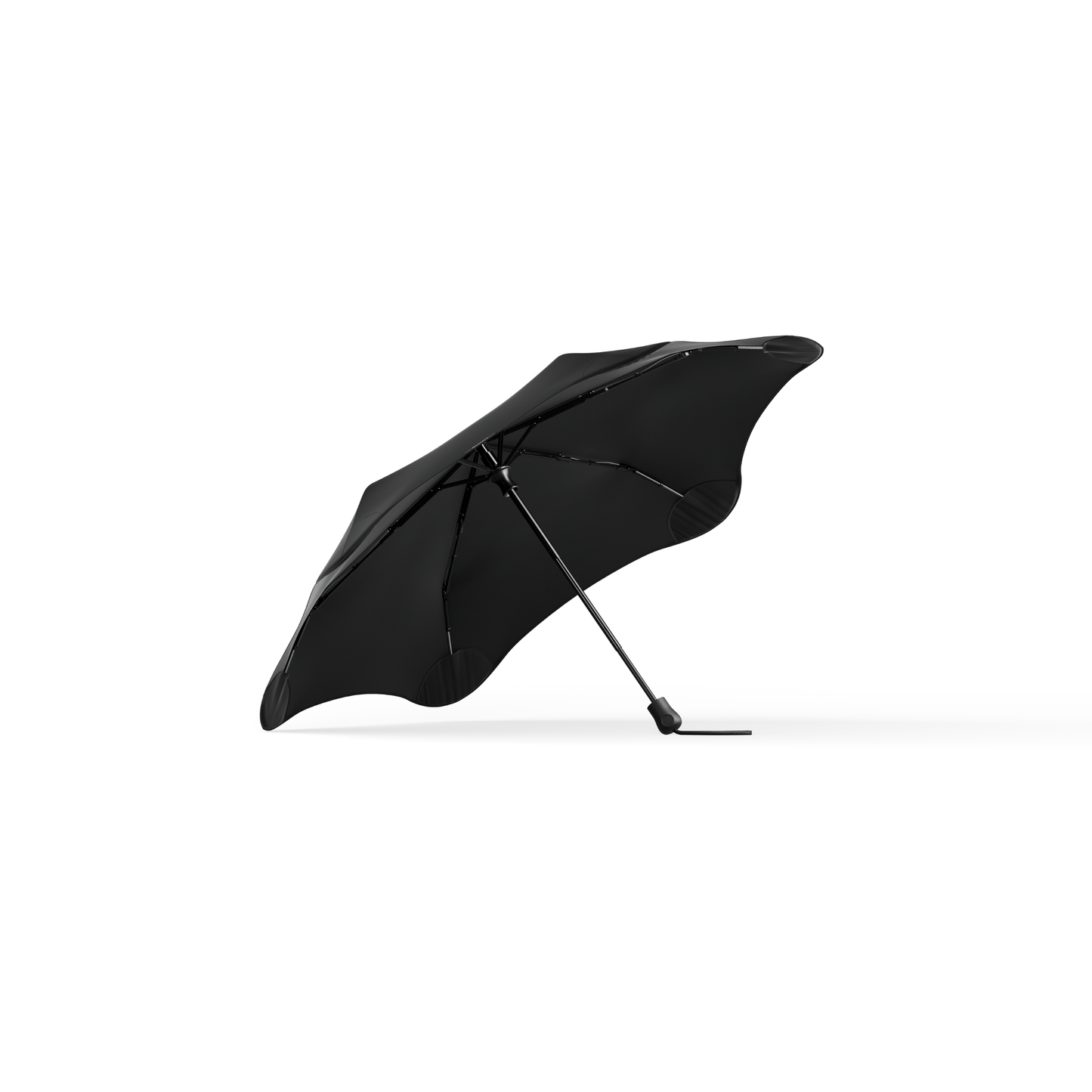 Open inner side of the Blunt Umbrella Black at 98cm, featuring a compact design with high tensioned canopy, wind tested construction and recycled rPET fabric for rain or shine.