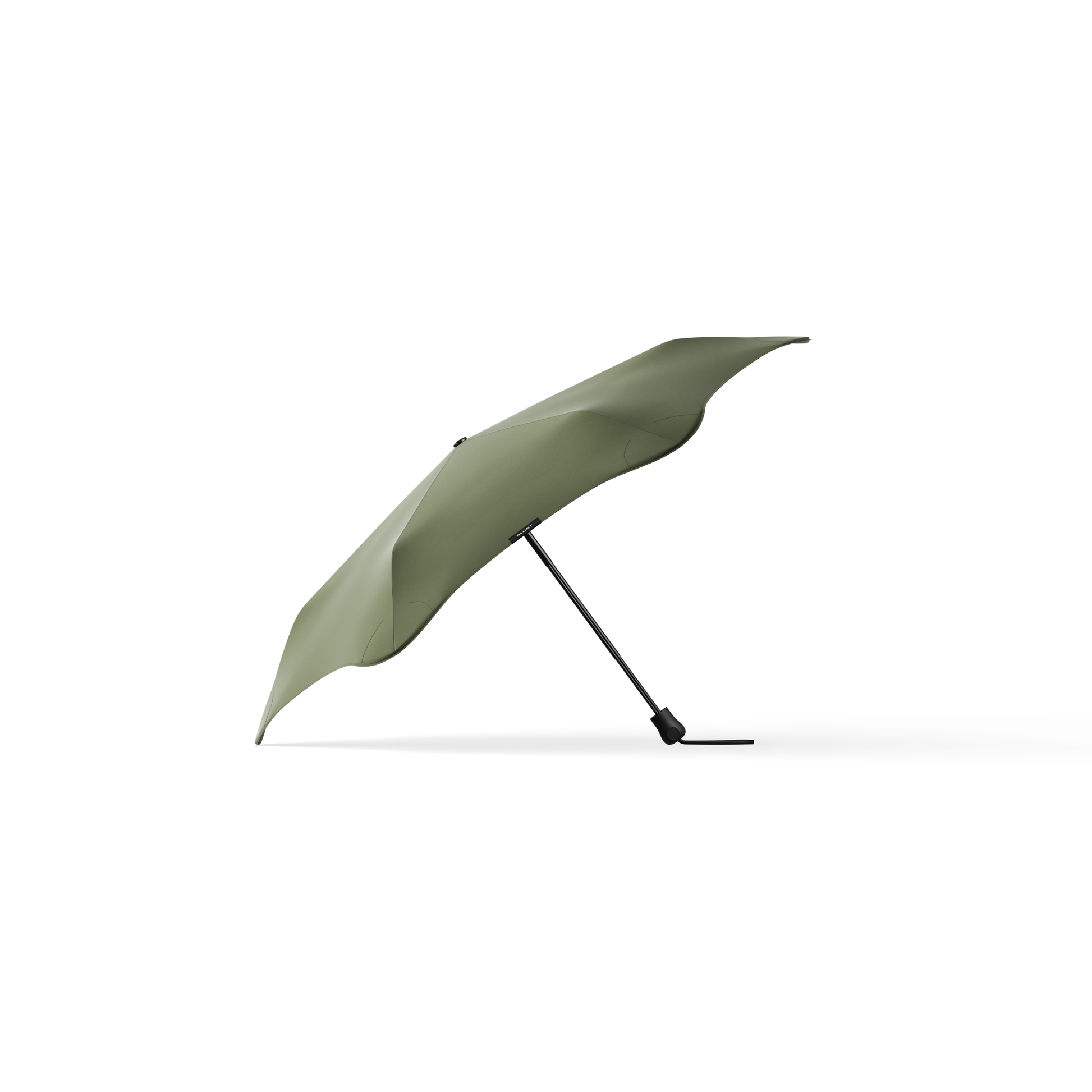 Side view of the Blunt Umbrella Sage Green at 98cm, featuring a compact design with high tensioned canopy, wind tested construction and recycled rPET fabric for rain or shine.