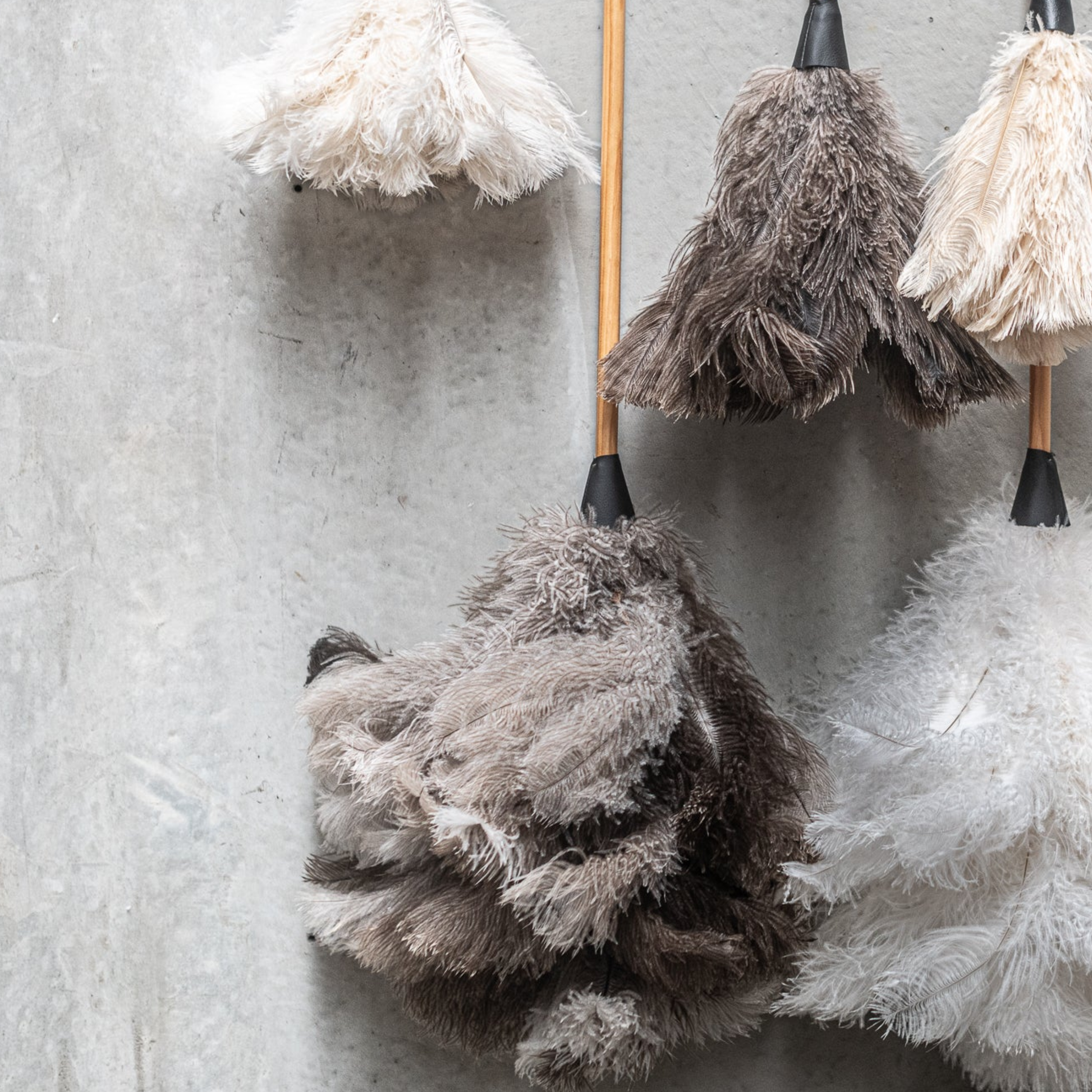 Close up on the Fathom Ostrich Feather Duster 90cm Natural soft natural feather duster for careful and gentle dusting.