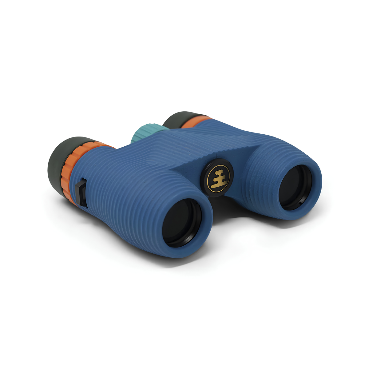 Semi side view of Nocs Provisions Binocular Standard Issue 8X25 Cobalt Blue that has multi-coated lenses and premium BaK4 prisms, waterproof, fogproof and compact.