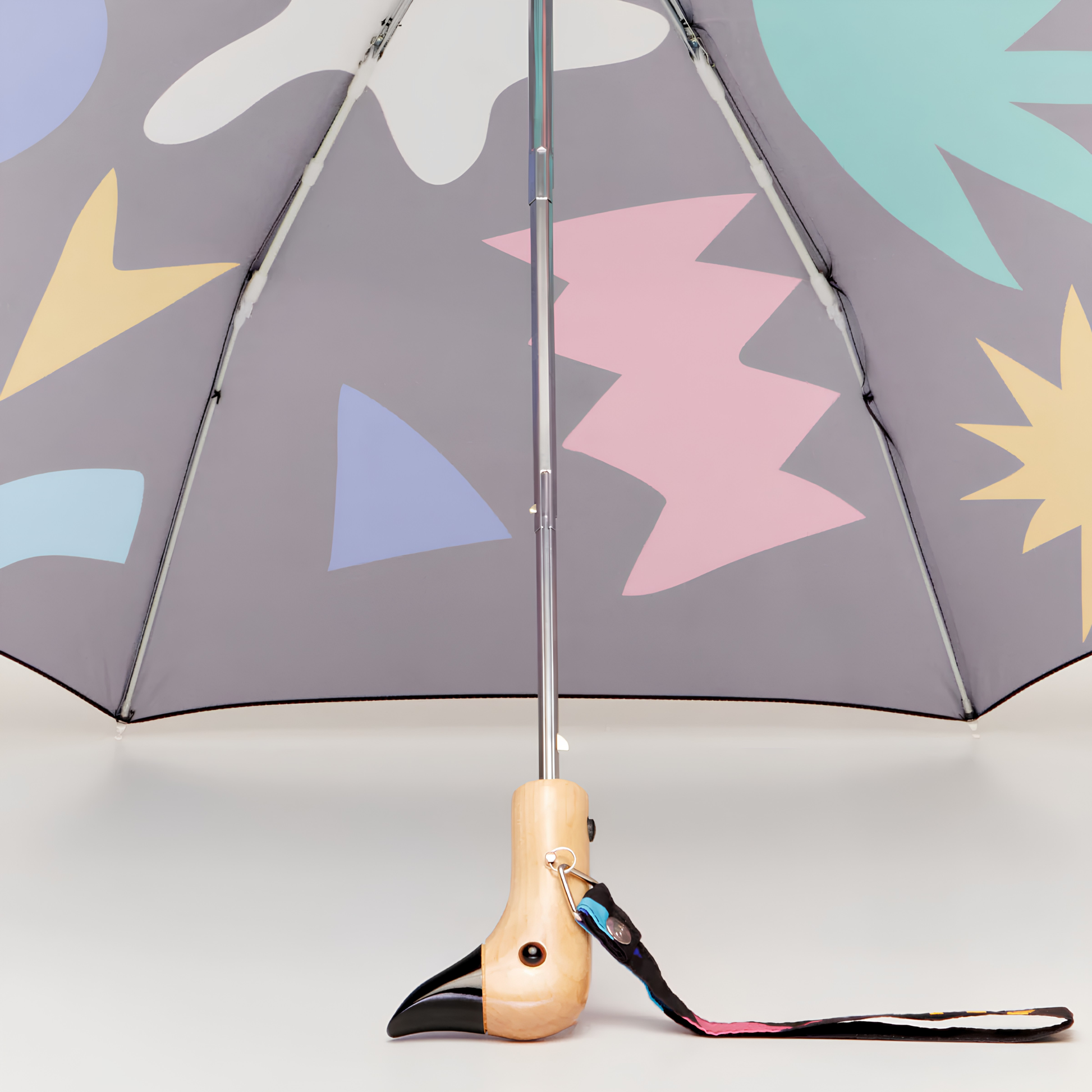 Open inside view of the Original Duckhead Duck Umbrella Compact Palma, from sustainable materials.
