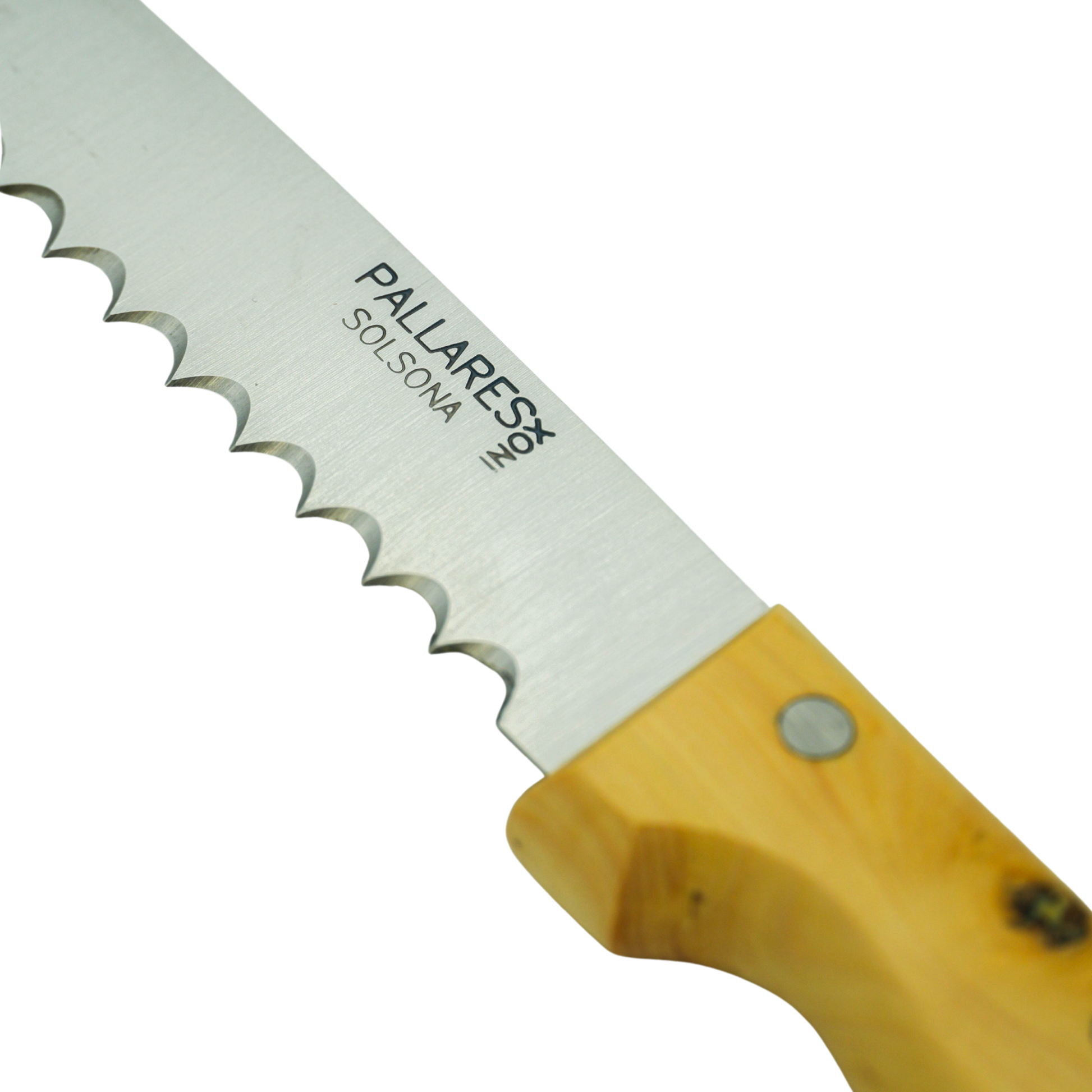 Close up on the knife logo from Pallares Solsona Bread Knife 20cm Stainless Steel Boxwood Handle