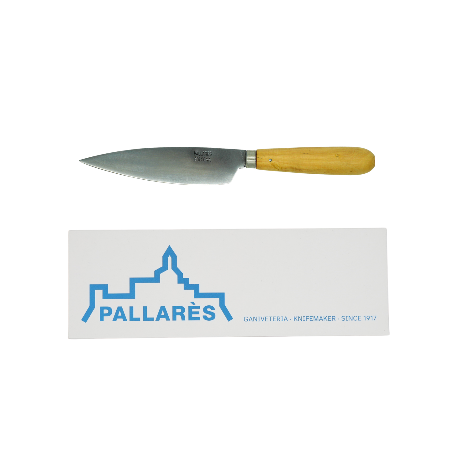 Showing the knife and box from Pallares Solsona Kitchen Knife 13cm Wide Blade Carbon Steel Boxwood Handle.