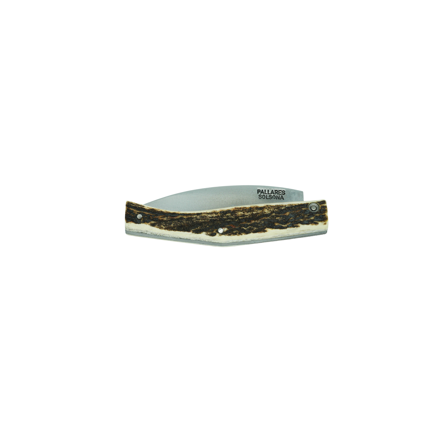 Side view of the close knife from Pallares Solsona Pocket Knife Busa 8cm Carbon Steel Deer Horn Handle