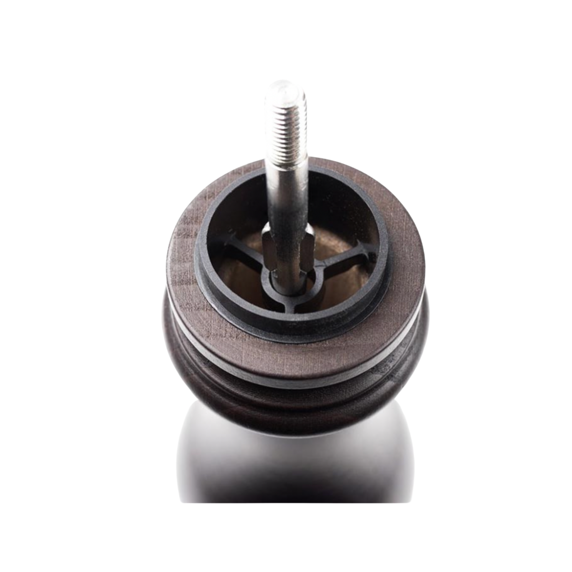 Peugeot Paris uSelect Pepper Mill 18cm Chocolate top view close up on grinding mechanism
