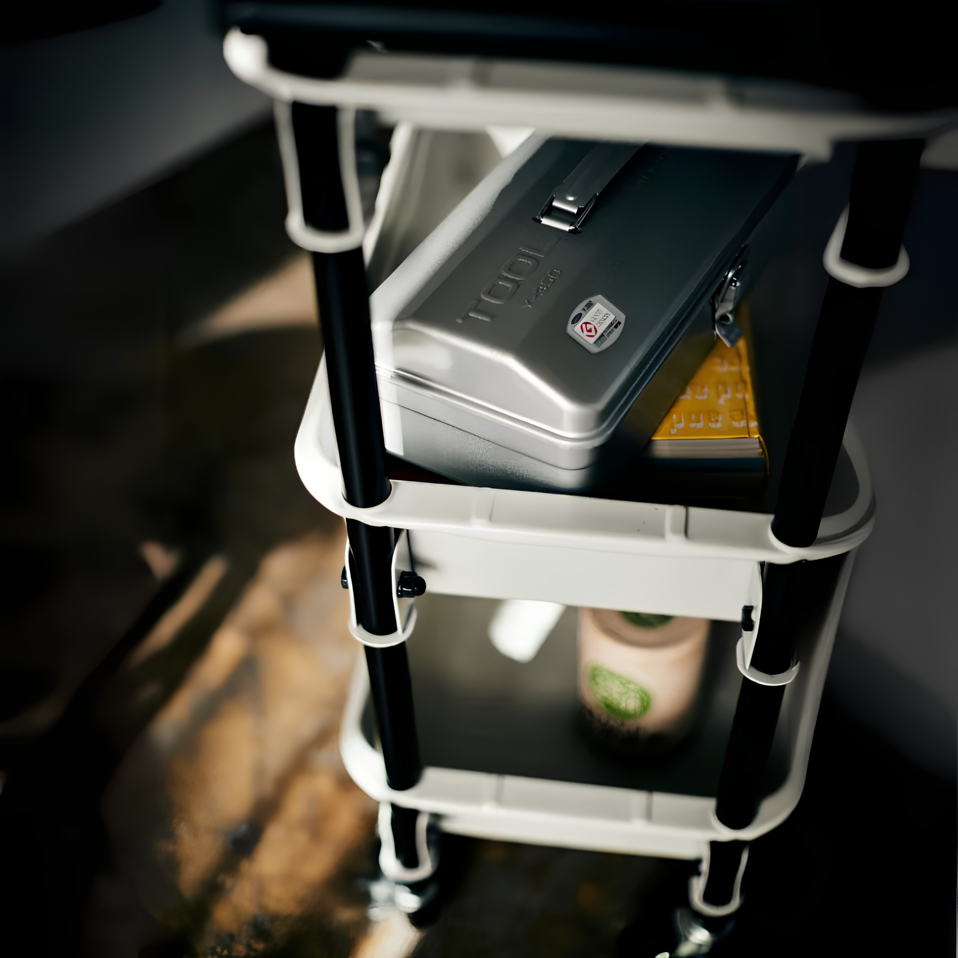 Showing things large and small, in the Toyo Tool Wagon 3 Level White 80 cm tall, with smooth and rounded edges, seamless design, from one-piece press construction that has compartments for small and large items.
