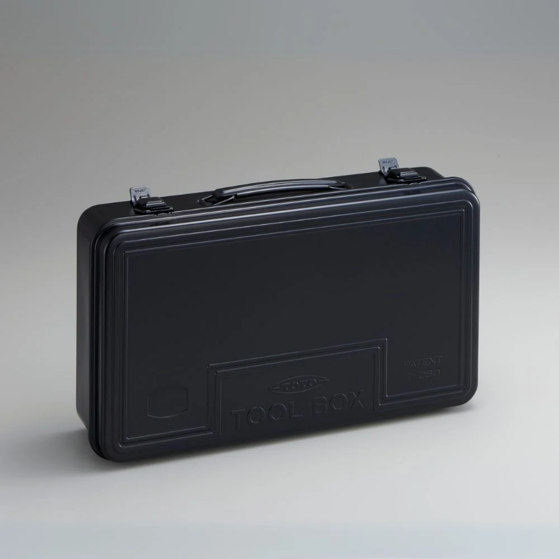 Front view of the Toyo Toolbox Trunk Shape Toolbox T-360 Black made from pressed steel plate, matte with no sharp edges.