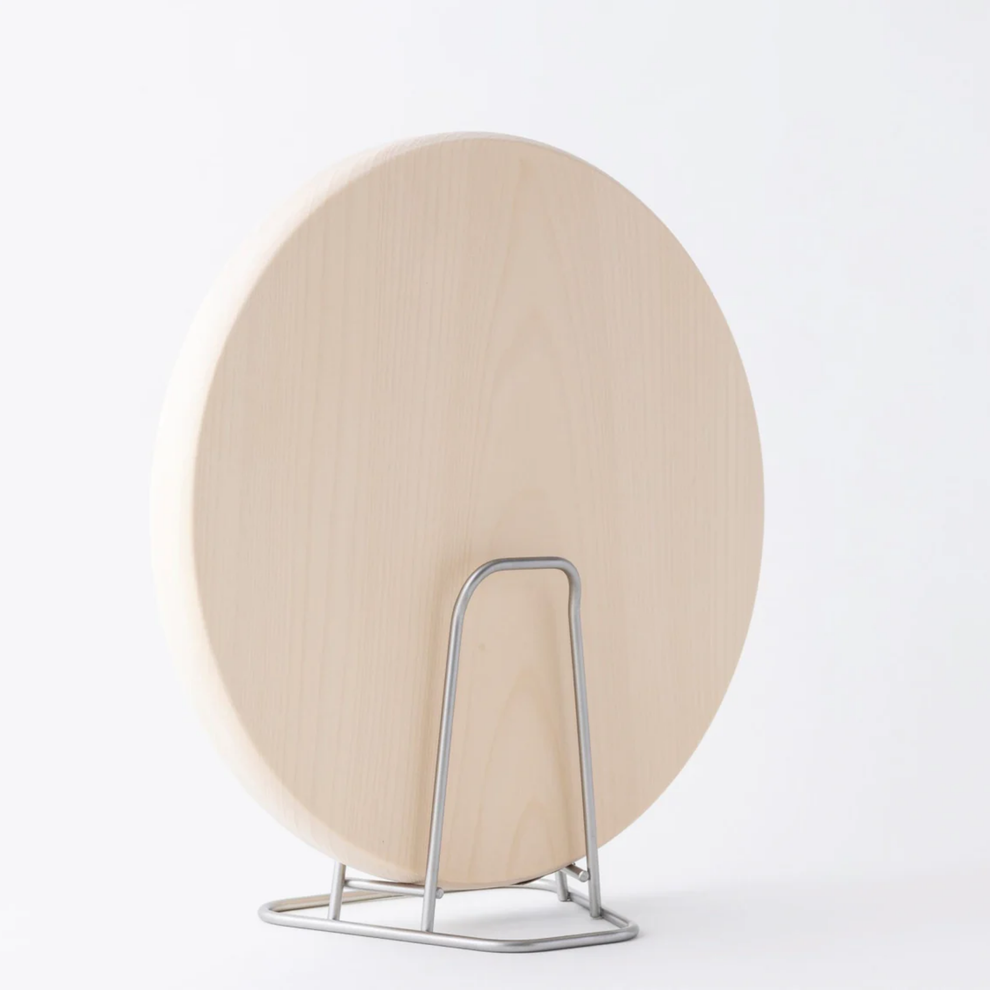 Woodpecker Manaita chopping board stand side view with round chopping board in stand